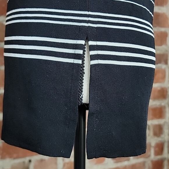 Misook Women's Black White Stripes Acrylic Knit Tunic V-Neck Blouse XS - Picture 6 of 13